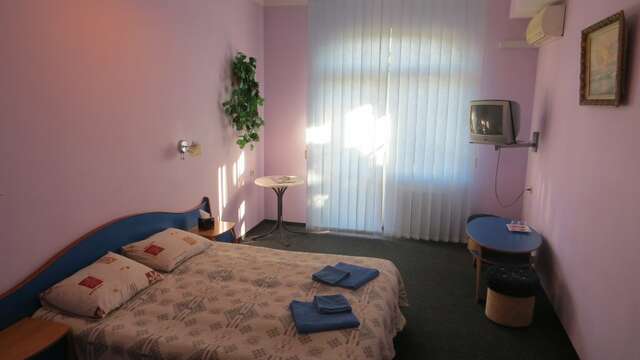 Гостиница Южная ночь Алушта-87