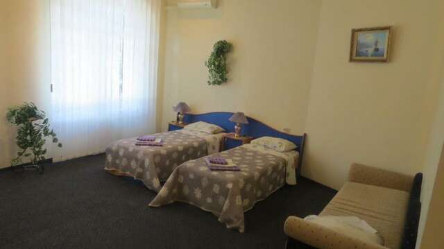 Гостиница Южная ночь Алушта-97