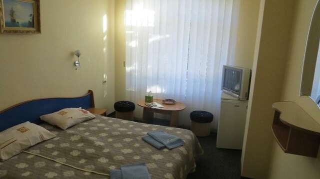 Гостиница Южная ночь Алушта-100