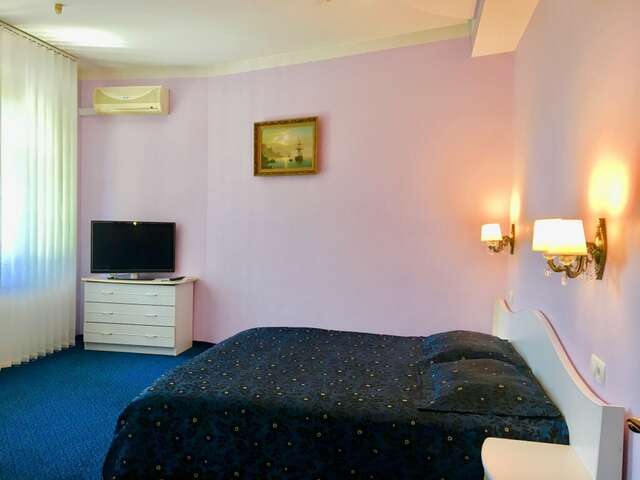 Гостиница Южная ночь Алушта-95