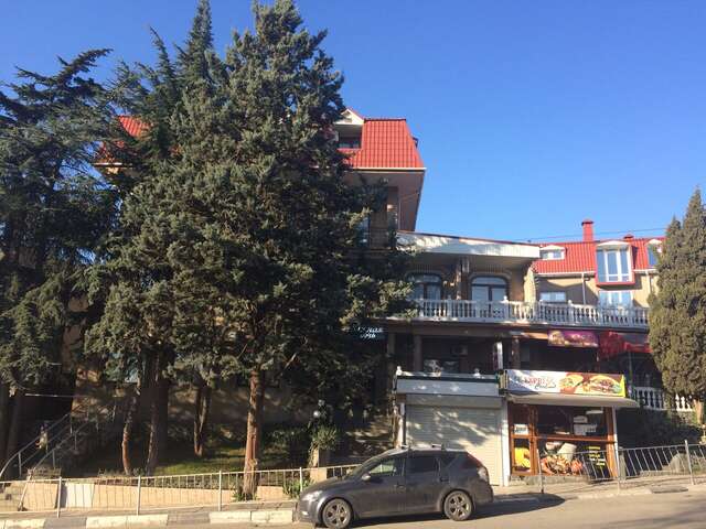 Гостиница Южная ночь Алушта-9