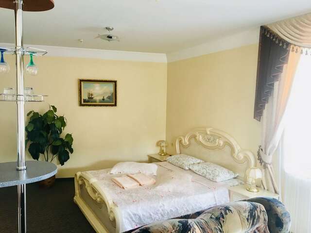 Гостиница Южная ночь Алушта-32